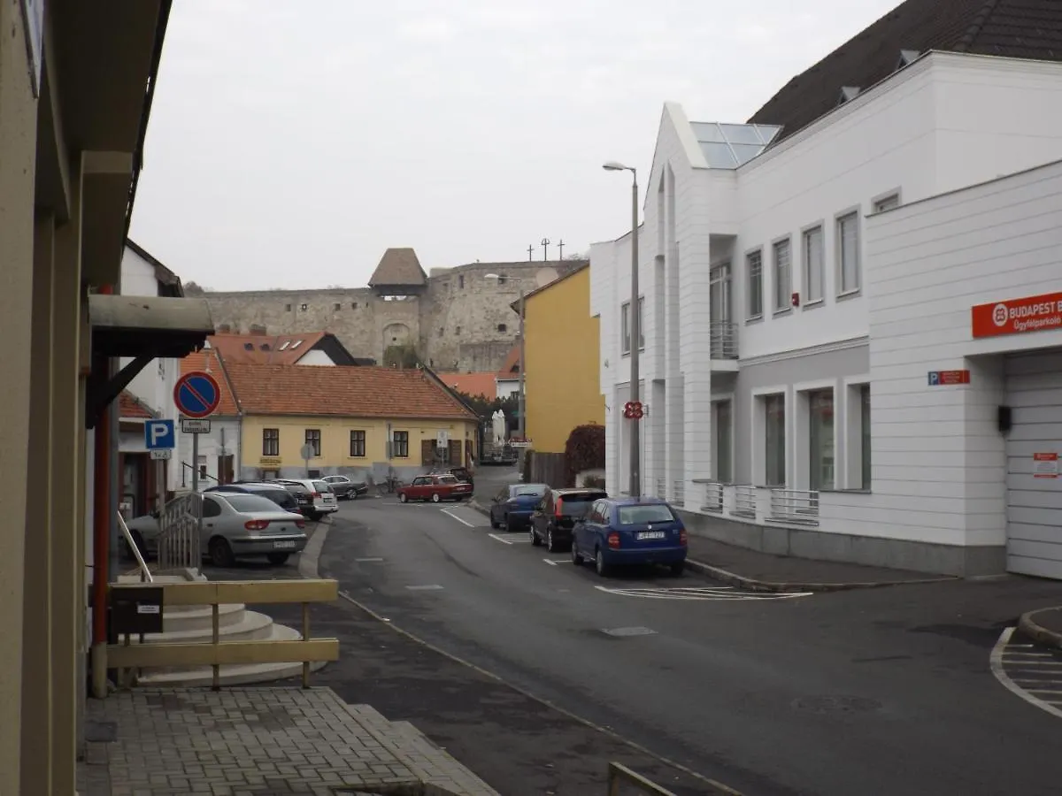 Apartment Vitalis Apartman Eger