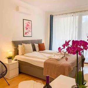 Opera Apartament Budapeszt