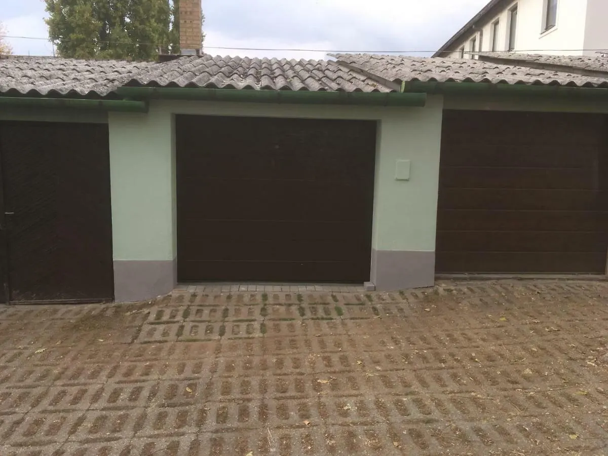 Vitalis Apartman Eger Apartment