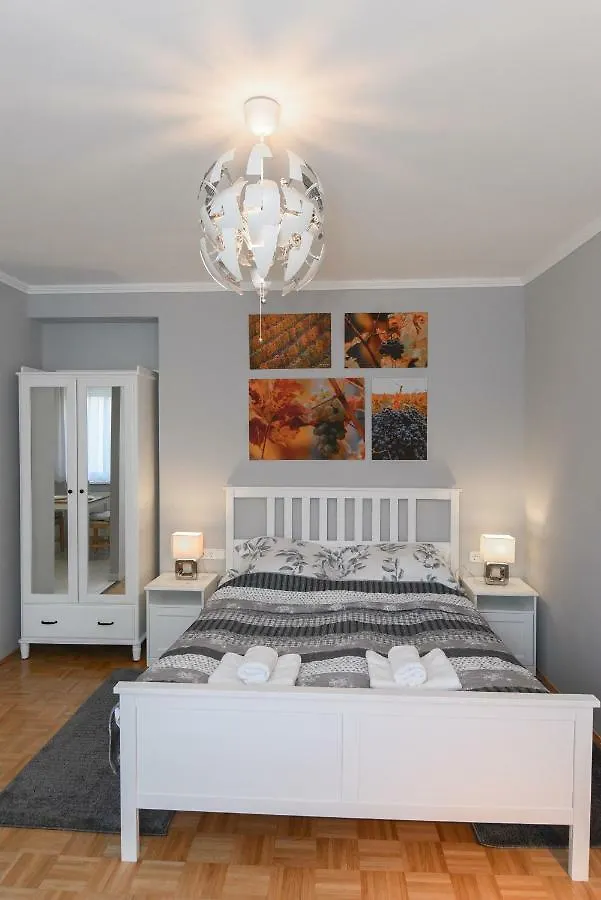 Vitalis Apartman Eger